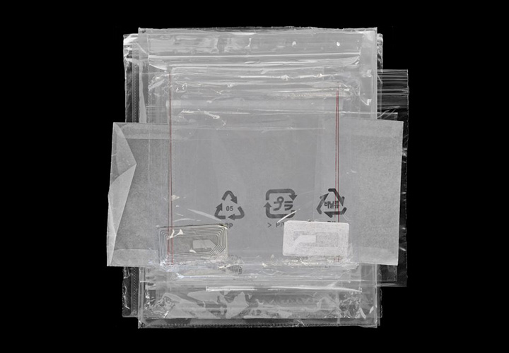 30+塑料覆盖图形包 by blkmarket
